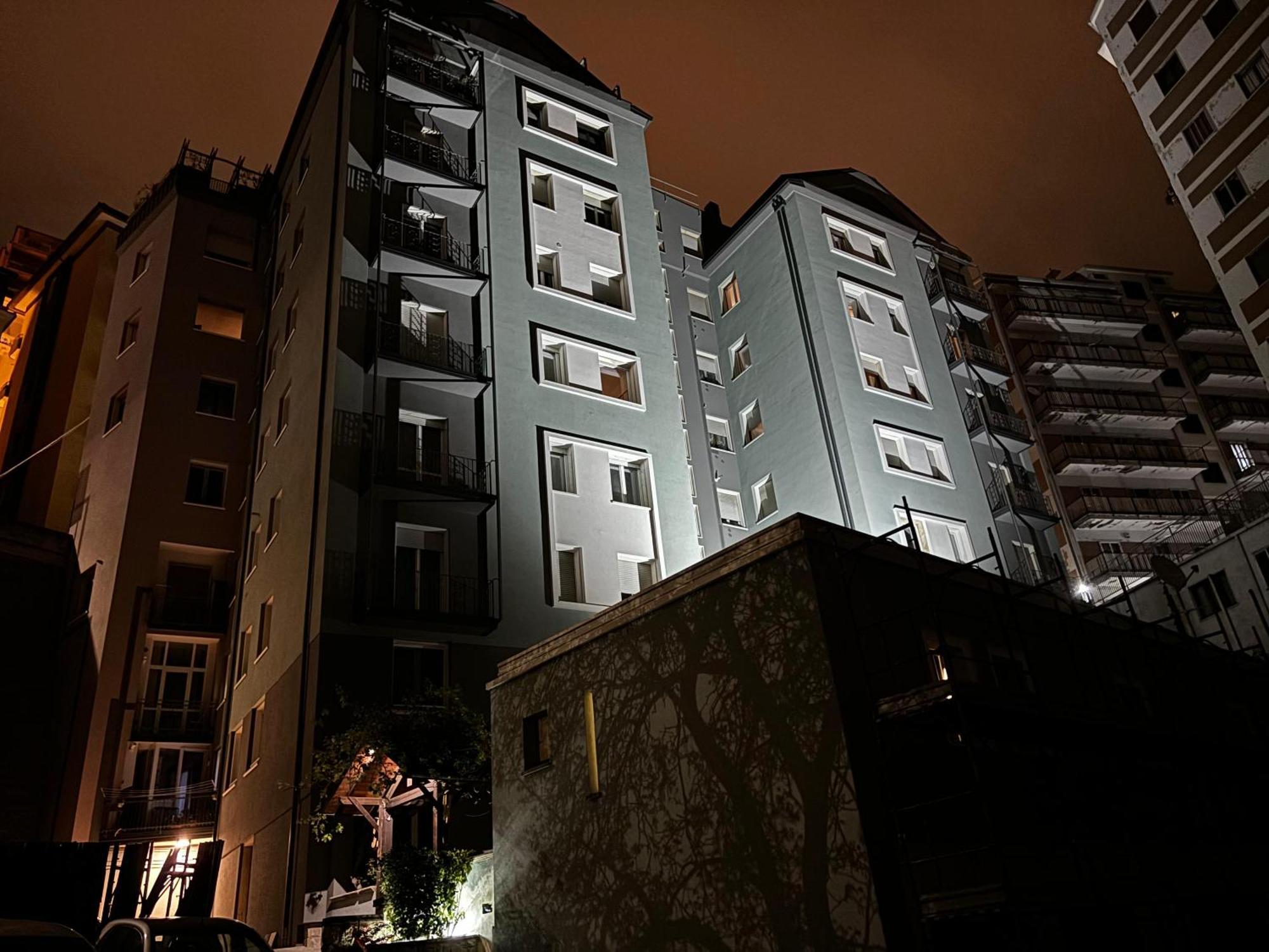 ESSENTIAL HOUSE in Centro Città con Parcheggio Privato e WIFI Potenza Exterior foto